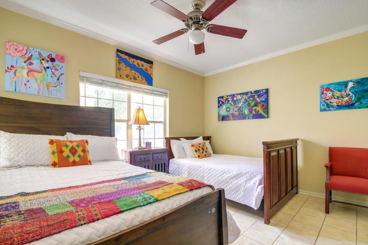 Lakefront Lago Vista Condo With Resort Amenities! المظهر الخارجي الصورة