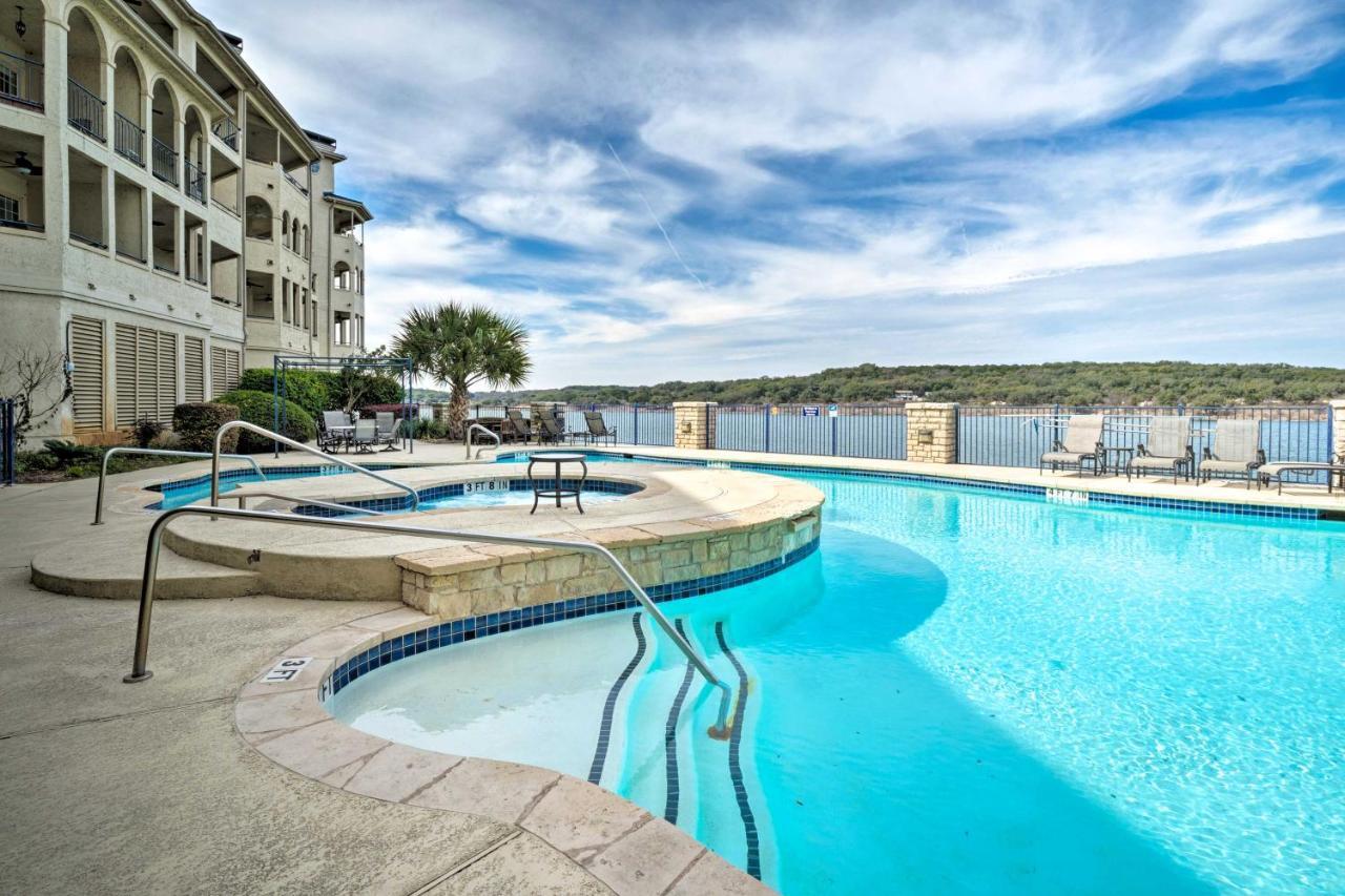 Lakefront Lago Vista Condo With Resort Amenities! المظهر الخارجي الصورة