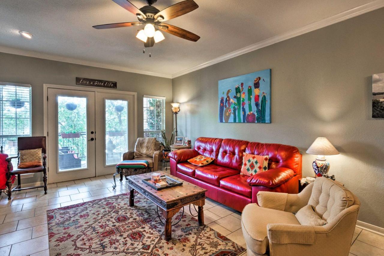 Lakefront Lago Vista Condo With Resort Amenities! المظهر الخارجي الصورة