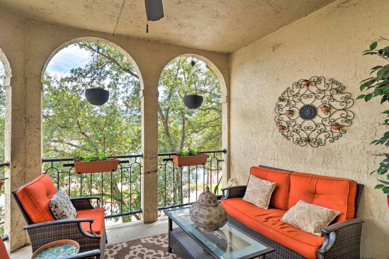Lakefront Lago Vista Condo With Resort Amenities! المظهر الخارجي الصورة