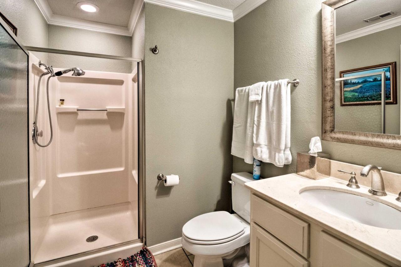 Lakefront Lago Vista Condo With Resort Amenities! المظهر الخارجي الصورة